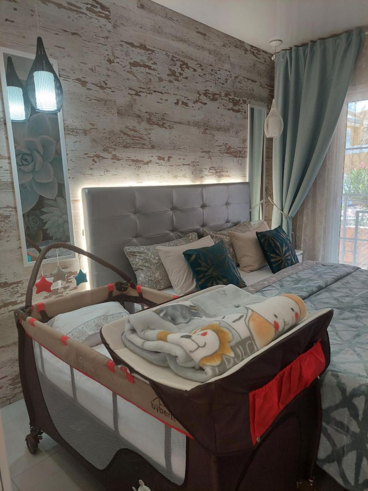 Orlando Luxury Apartament Адехе Экстерьер фото